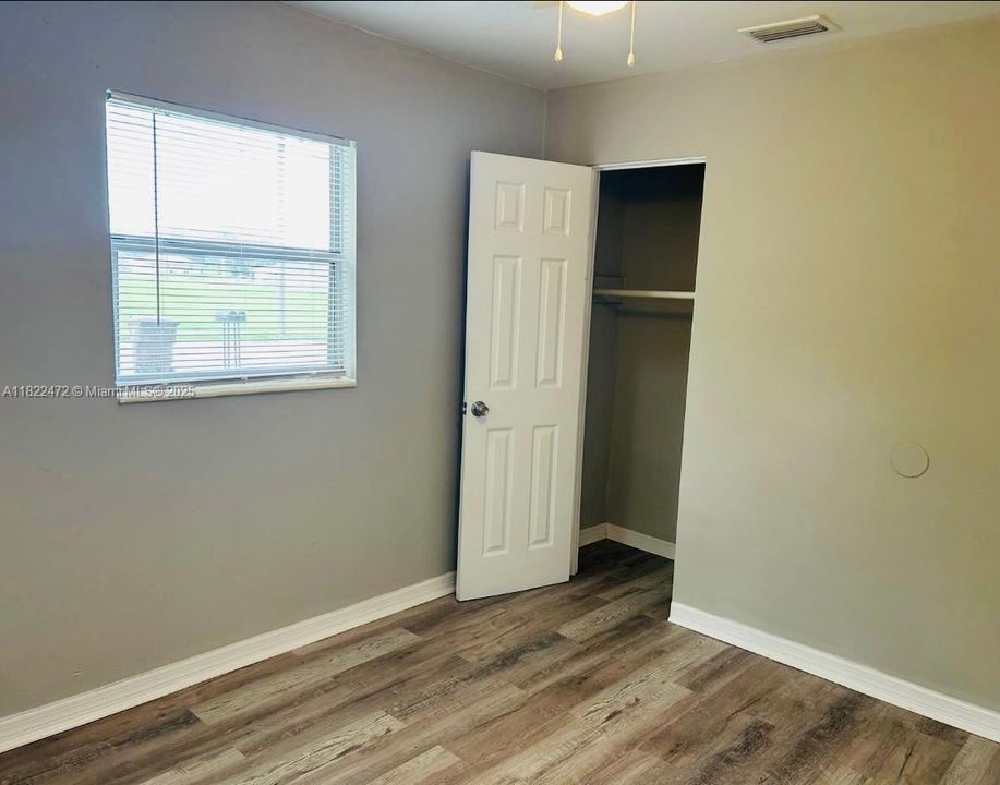 Recently Rented: $1,300 (2 beds, 1 baths, 0 Square Feet)
