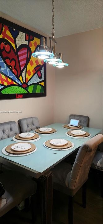 На продажу: $315,000 (2 спален, 2 ванн, 1291 Квадратных фут)