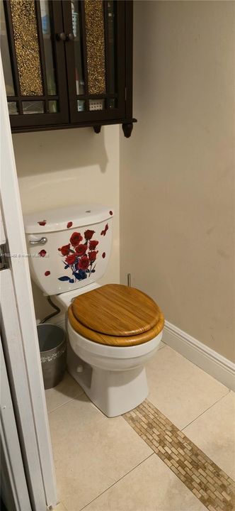 На продажу: $315,000 (2 спален, 2 ванн, 1291 Квадратных фут)