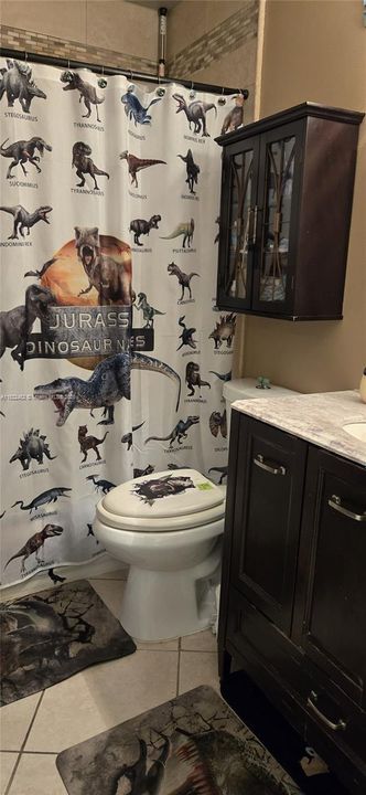 На продажу: $315,000 (2 спален, 2 ванн, 1291 Квадратных фут)