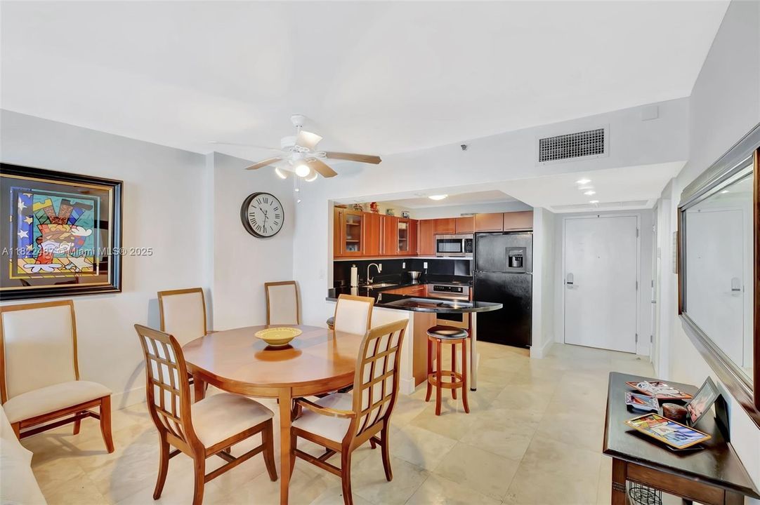 Active With Contract: $1,349,000 (1 beds, 1 baths, 850 Square Feet)