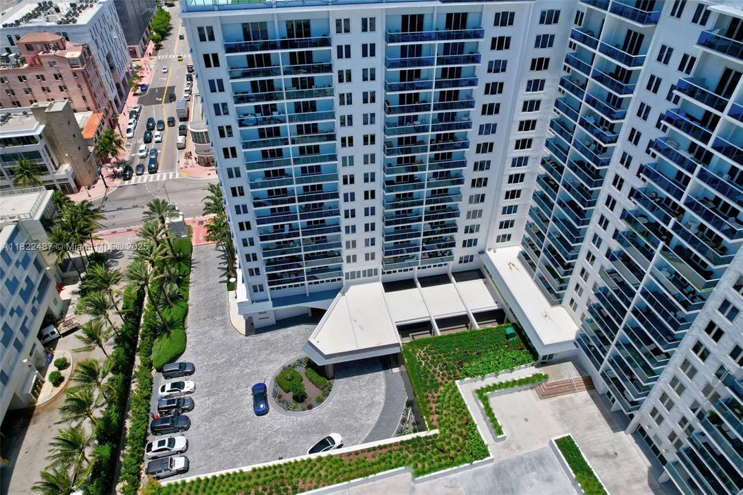 Active With Contract: $1,349,000 (1 beds, 1 baths, 850 Square Feet)