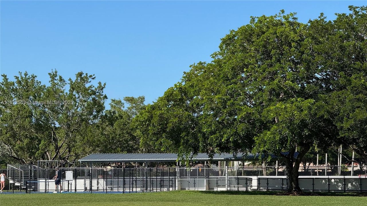 Pickle Ball,Tennis,HockeyCourts