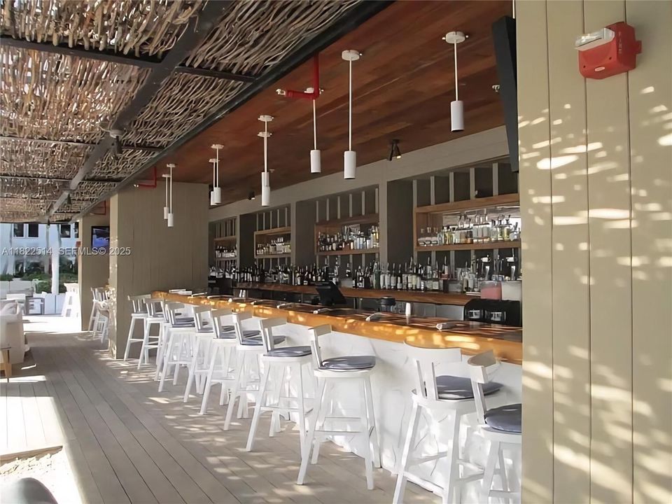 En Venta: $699,000 (0 camas, 1 baños, 600 Pies cuadrados)