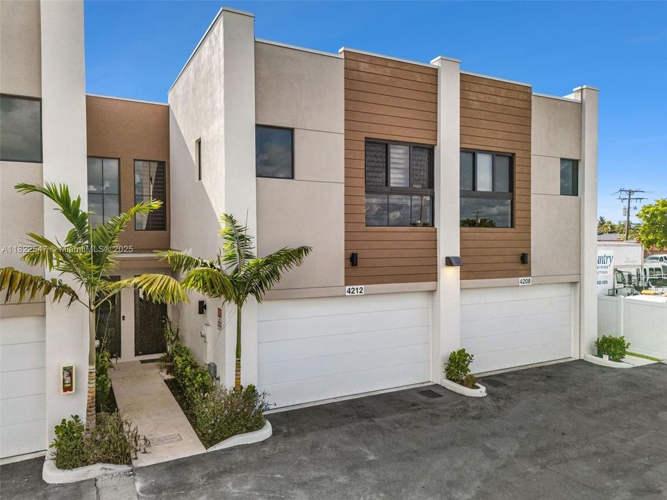 最近售出: $500,000 (3 贝兹, 2 浴室, 1770 平方英尺)