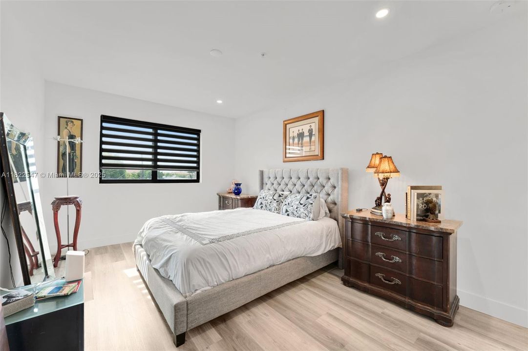 最近售出: $500,000 (3 贝兹, 2 浴室, 1770 平方英尺)