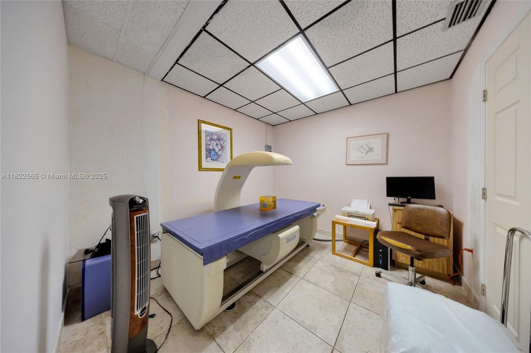 На продажу: $6,250,000 (0 спален, 0 ванн, 0 Квадратных фут)