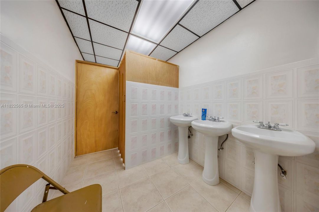 На продажу: $6,250,000 (0 спален, 0 ванн, 0 Квадратных фут)