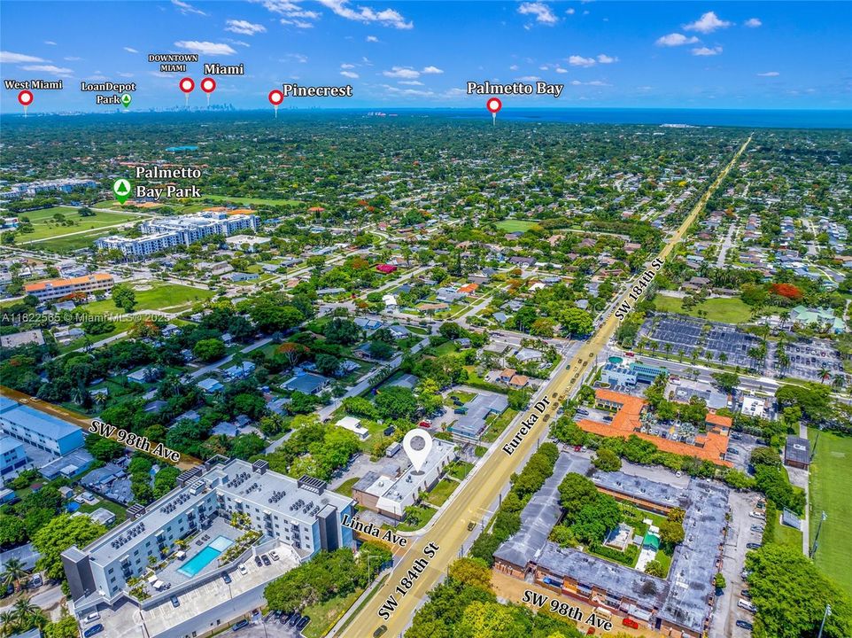 На продажу: $6,250,000 (0 спален, 0 ванн, 0 Квадратных фут)