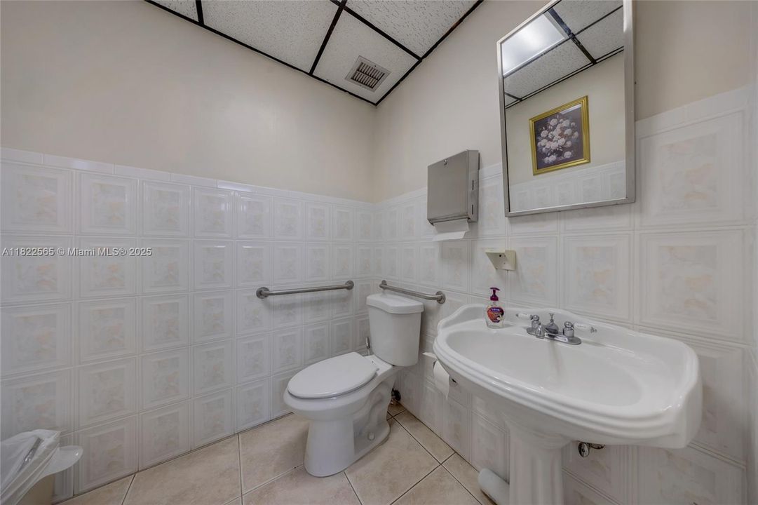 На продажу: $6,250,000 (0 спален, 0 ванн, 0 Квадратных фут)