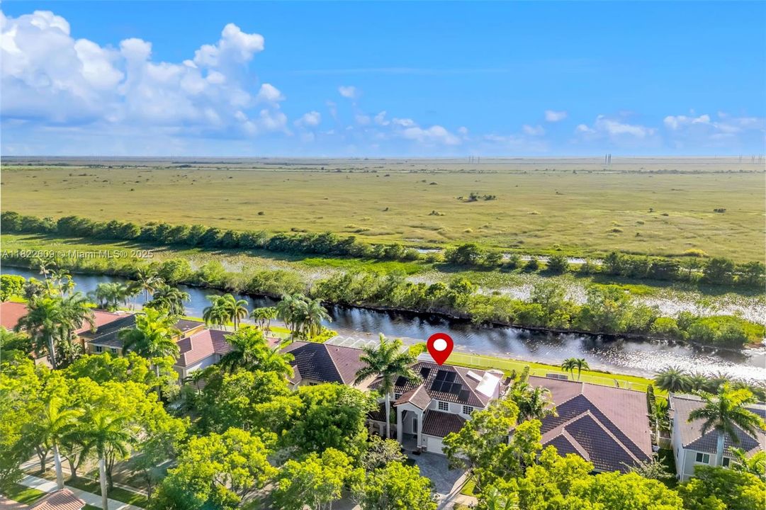 Recently Sold: $1,299,000 (4 beds, 3 baths, 2550 Square Feet)