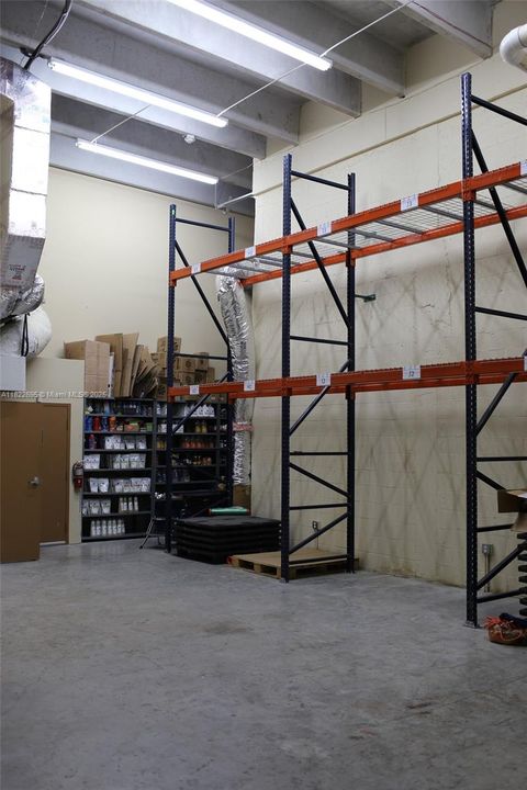 En Renta: $6,995 (0 camas, 0 baños, 0 Pies cuadrados)