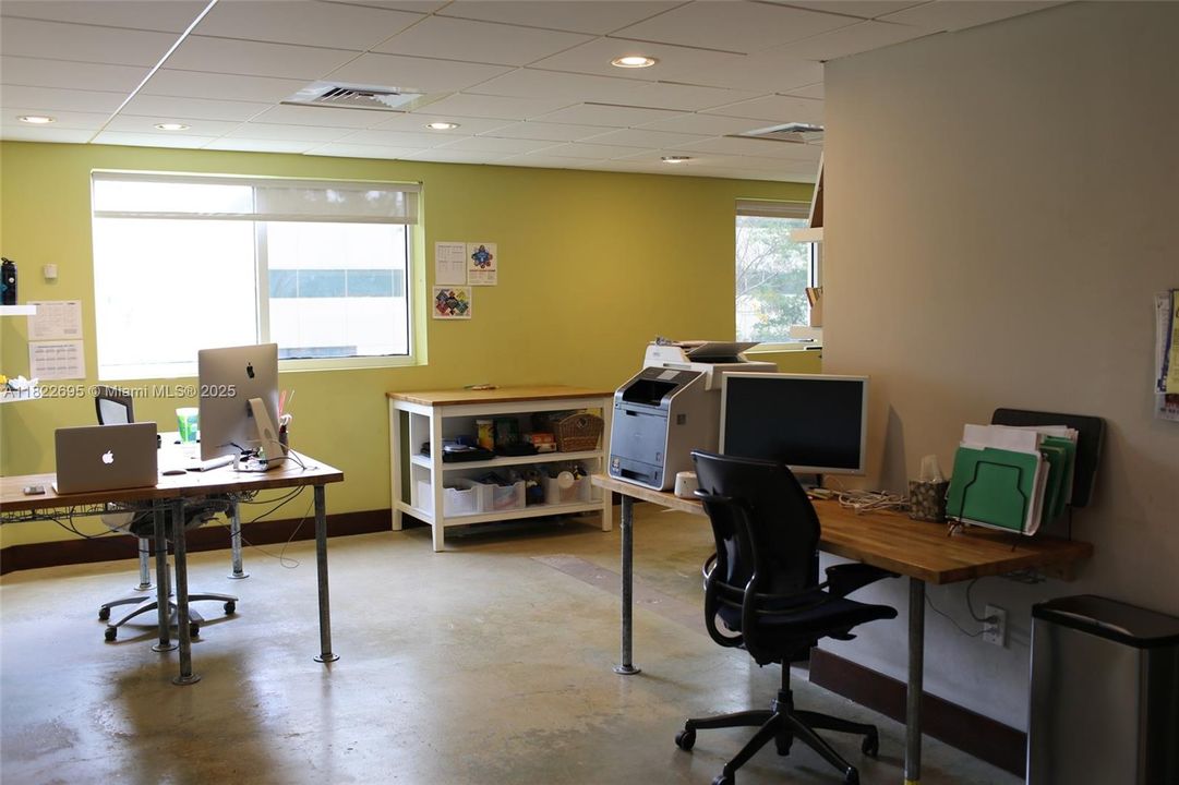 En Renta: $6,995 (0 camas, 0 baños, 0 Pies cuadrados)