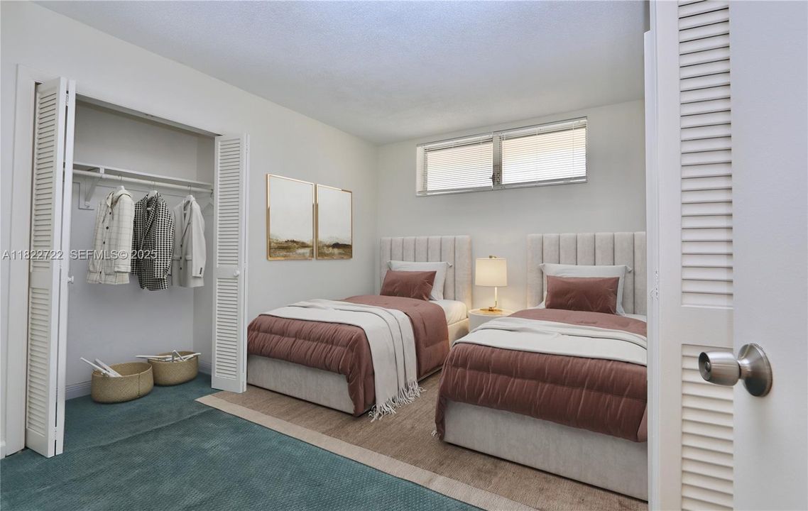 На продажу: $249,900 (2 спален, 2 ванн, 1027 Квадратных фут)