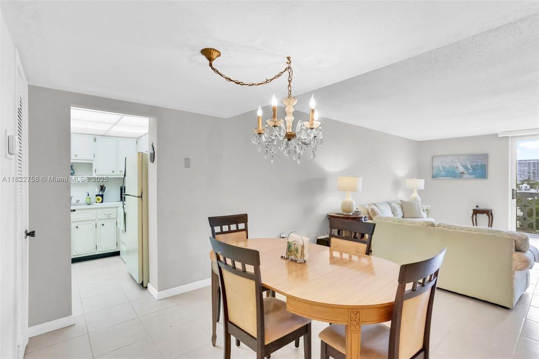 Activo con contrato: $275,000 (1 camas, 1 baños, 785 Pies cuadrados)