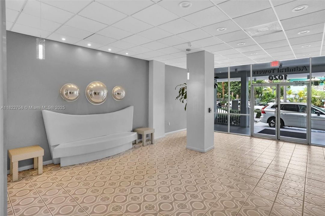 Activo con contrato: $275,000 (1 camas, 1 baños, 785 Pies cuadrados)