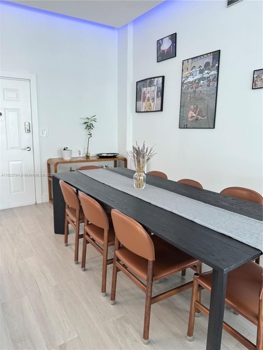 Active With Contract: $5,800 (2 beds, 2 baths, 1198 Square Feet)