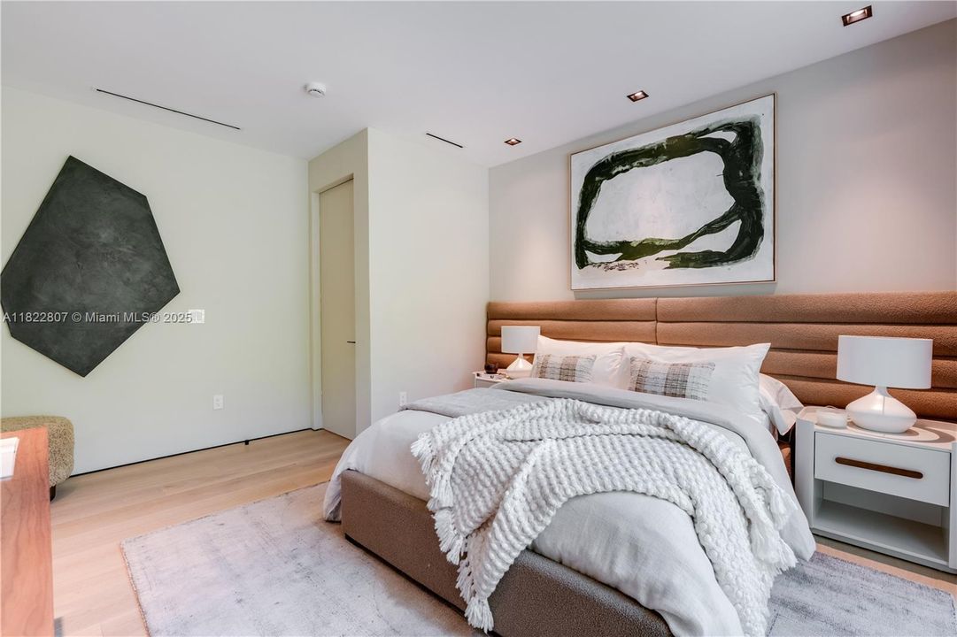 For Sale: $9,850,000 (7 beds, 7 baths, 0 Square Feet)