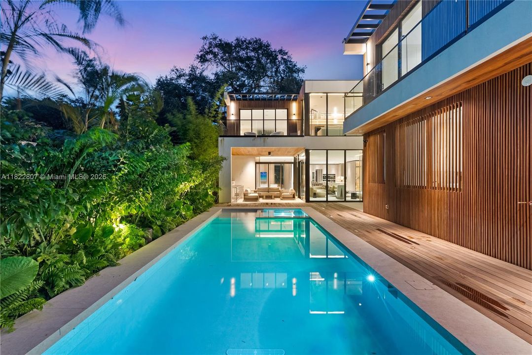 For Sale: $9,850,000 (7 beds, 7 baths, 0 Square Feet)