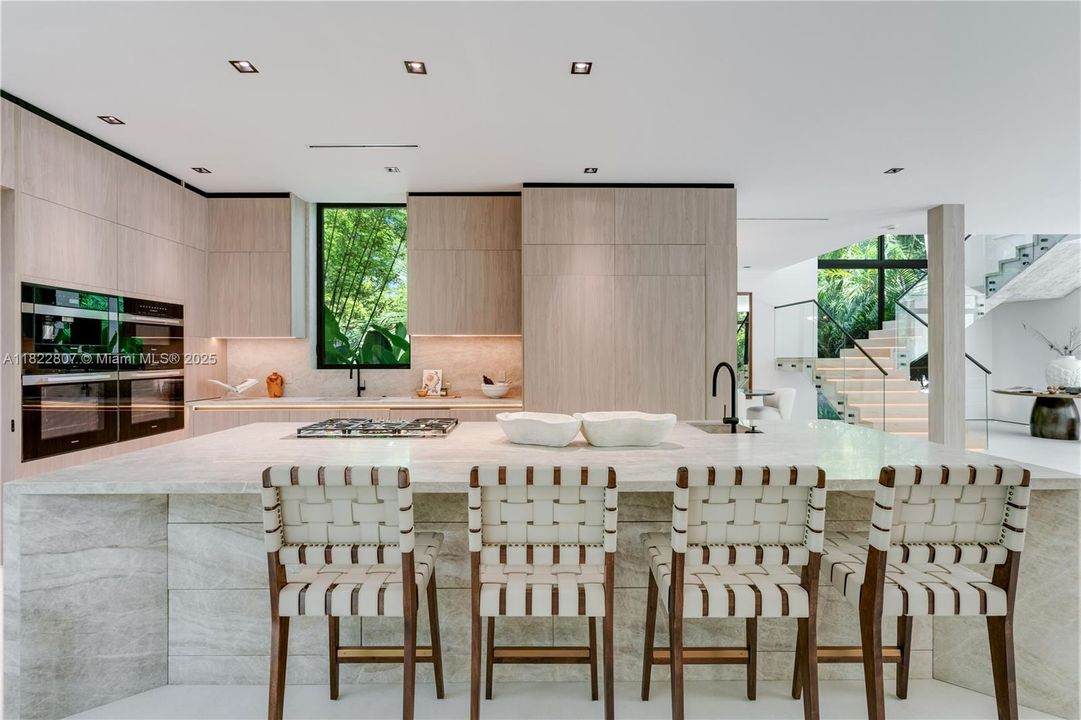 For Sale: $9,850,000 (7 beds, 7 baths, 0 Square Feet)