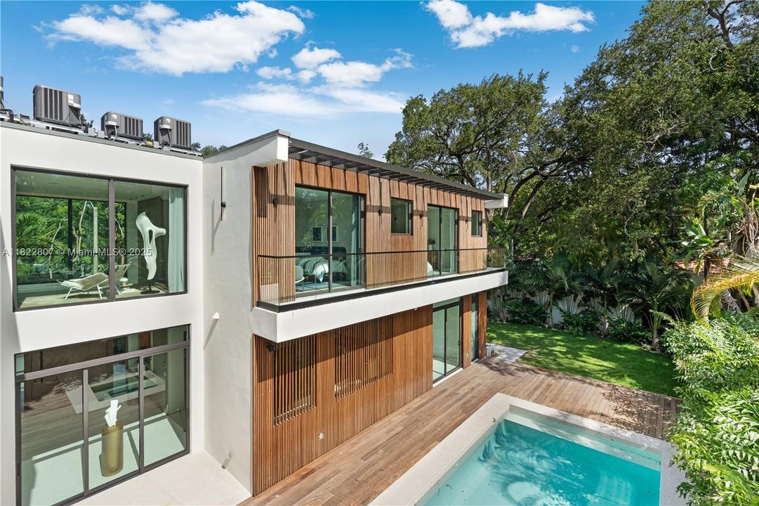 For Sale: $9,850,000 (7 beds, 7 baths, 0 Square Feet)