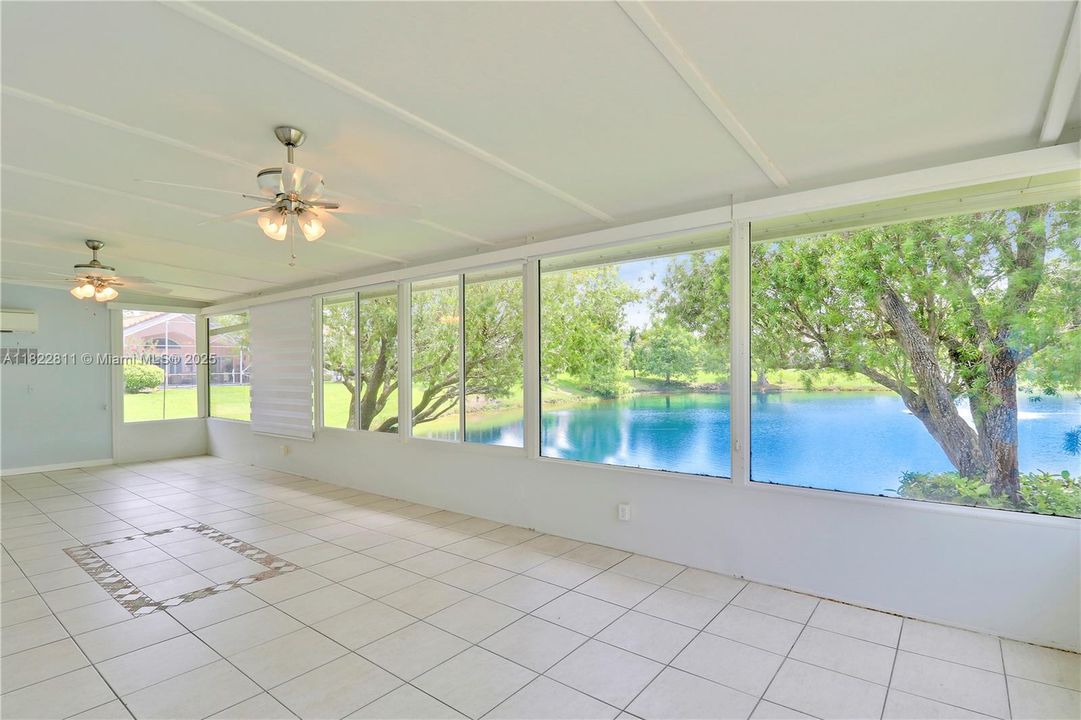 Recently Sold: $439,000 (3 beds, 2 baths, 2070 Square Feet)