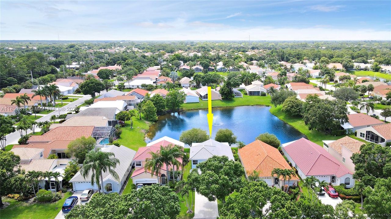 Recently Sold: $439,000 (3 beds, 2 baths, 2070 Square Feet)