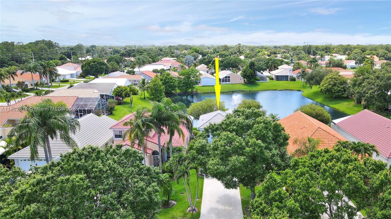 Recently Sold: $439,000 (3 beds, 2 baths, 2070 Square Feet)