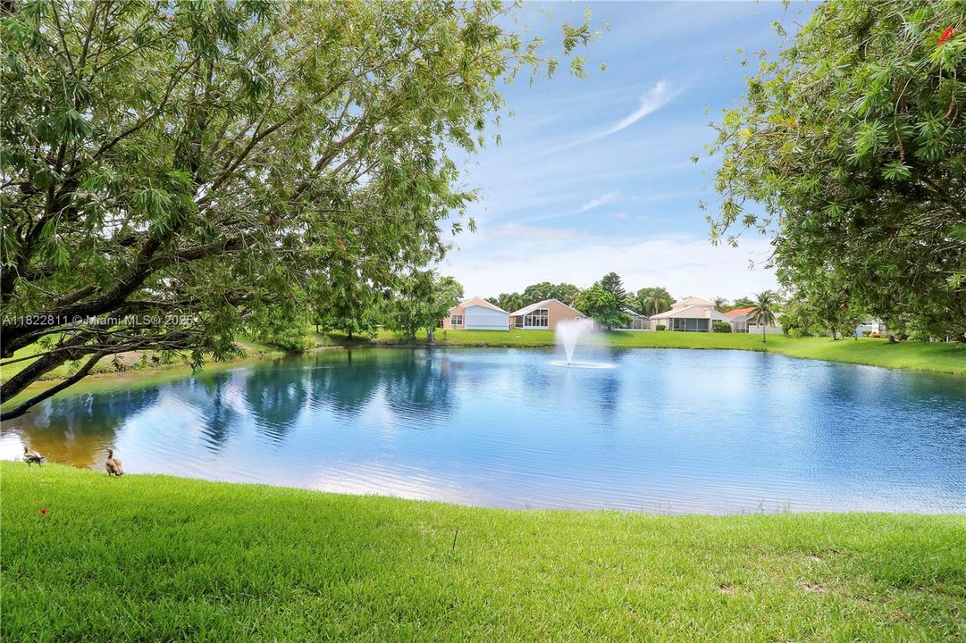 Recently Sold: $439,000 (3 beds, 2 baths, 2070 Square Feet)