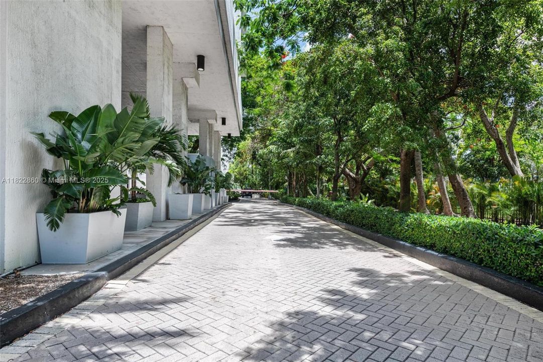 待售: $475,000 (2 贝兹, 2 浴室, 0 平方英尺)