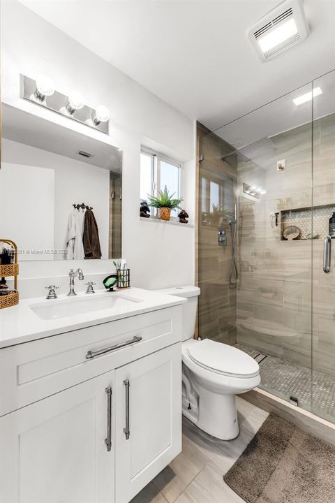 Recently Sold: $725,000 (4 beds, 2 baths, 1712 Square Feet)