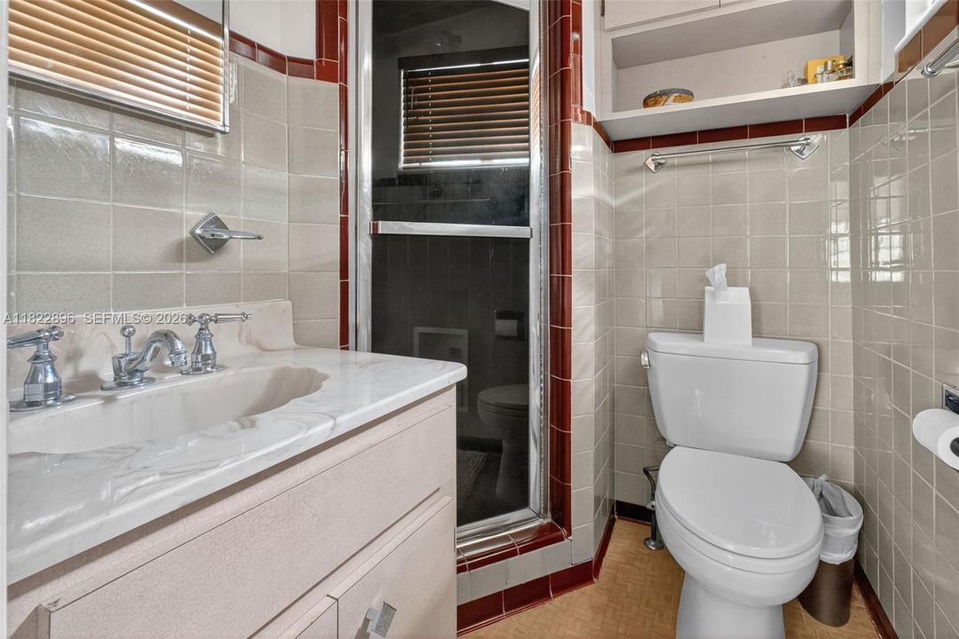 En Venta: $1,995,000 (3 camas, 2 baños, 1540 Pies cuadrados)