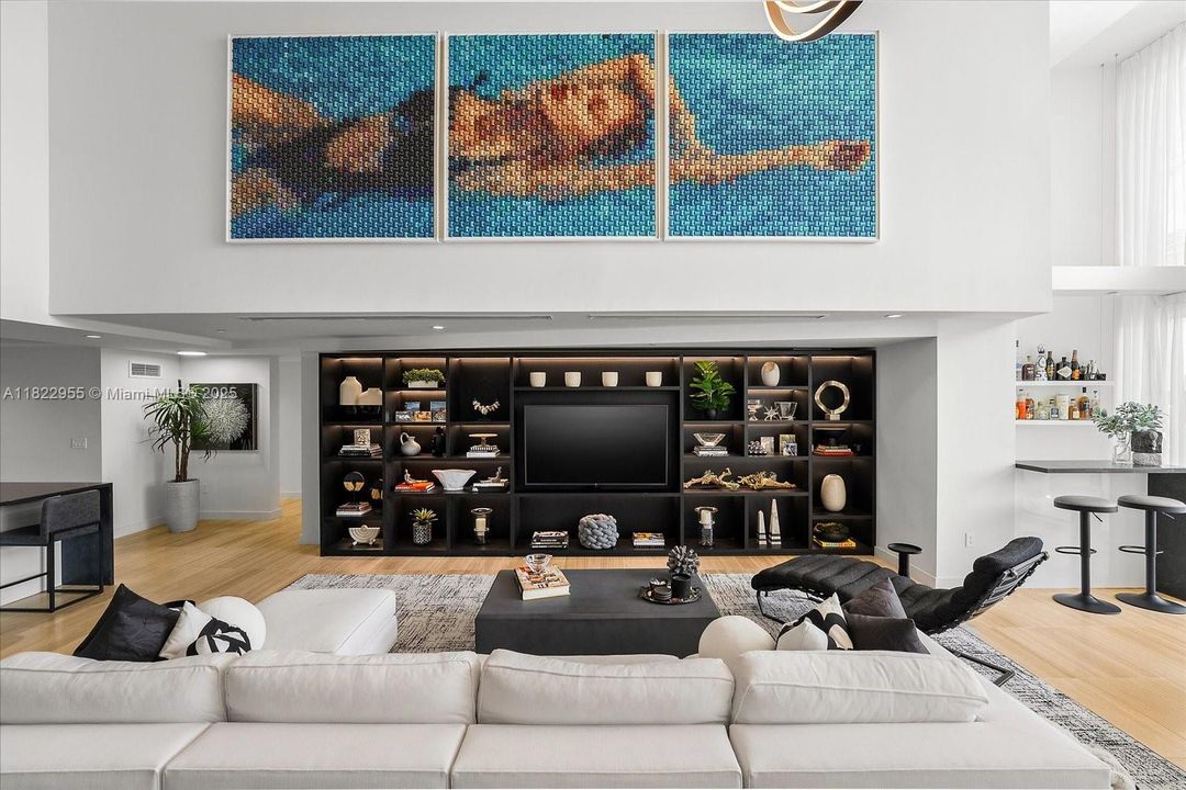 En Venta: $4,925,000 (4 camas, 4 baños, 4033 Pies cuadrados)