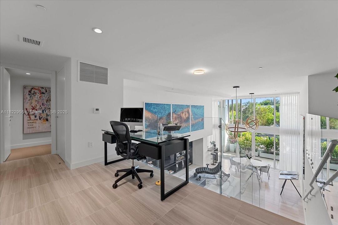 En Venta: $4,925,000 (4 camas, 4 baños, 4033 Pies cuadrados)