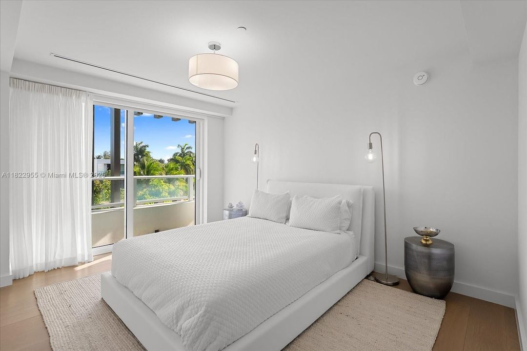 En Venta: $4,925,000 (4 camas, 4 baños, 4033 Pies cuadrados)