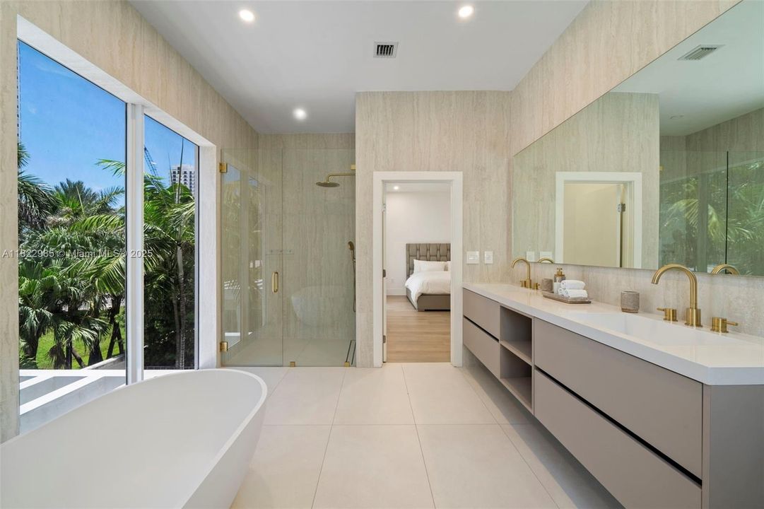 En Venta: $2,990,000 (5 camas, 4 baños, 3156 Pies cuadrados)
