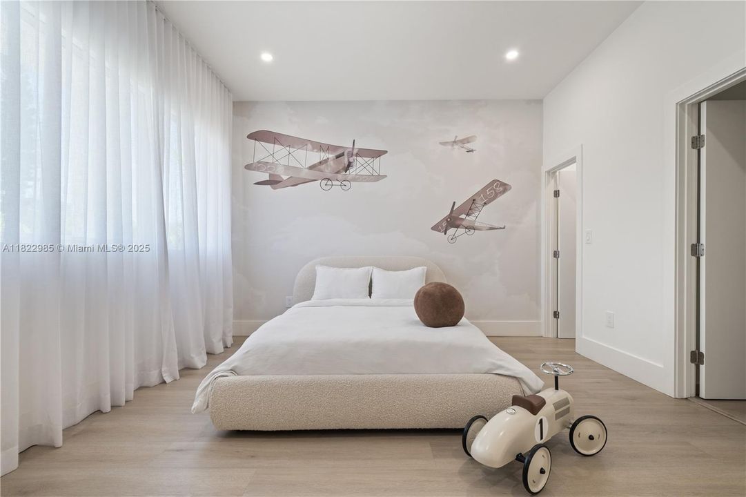 En Venta: $2,990,000 (5 camas, 4 baños, 3156 Pies cuadrados)