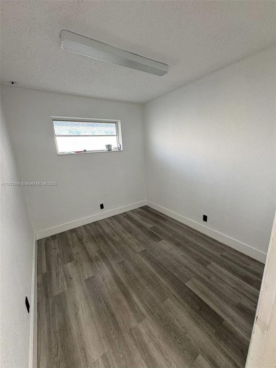 出租: $35 (0 贝兹, 0 浴室, 0 平方英尺)