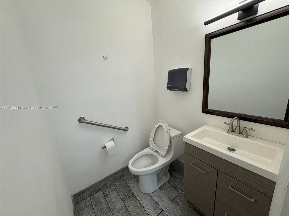 出租: $35 (0 贝兹, 0 浴室, 0 平方英尺)