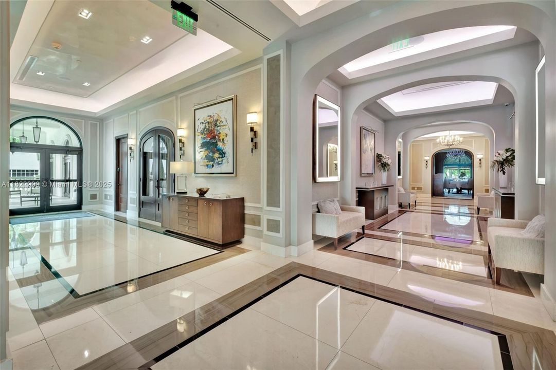 For Rent: $27,000 (4 beds, 6 baths, 5141 Square Feet)