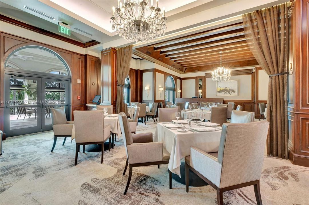 For Rent: $27,000 (4 beds, 6 baths, 5141 Square Feet)