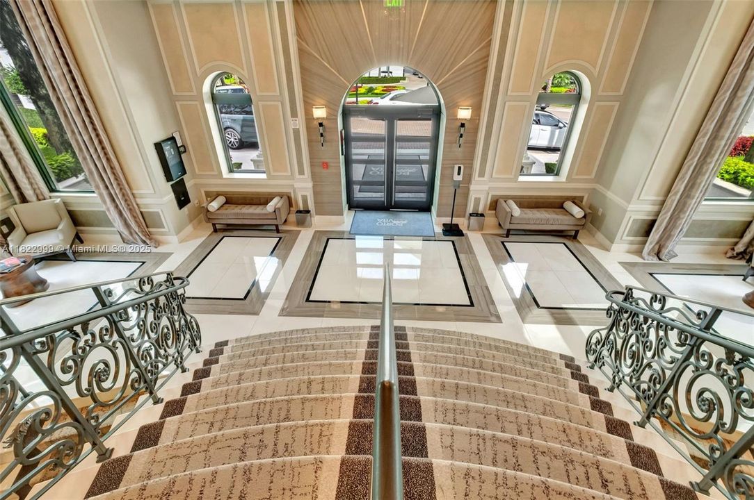 For Rent: $27,000 (4 beds, 6 baths, 5141 Square Feet)