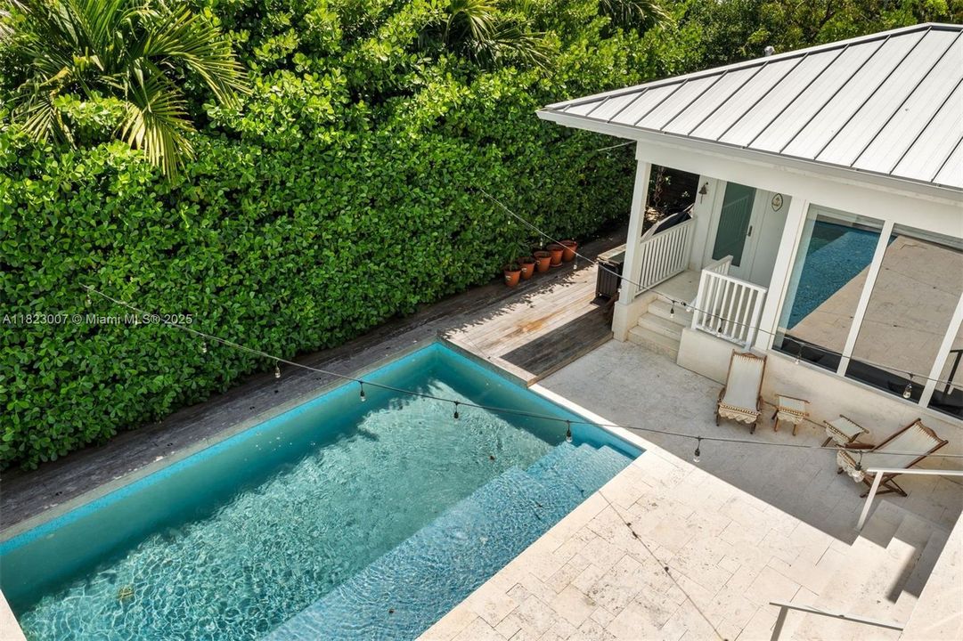 Recently Sold: $4,850,000 (5 beds, 5 baths, 4089 Square Feet)