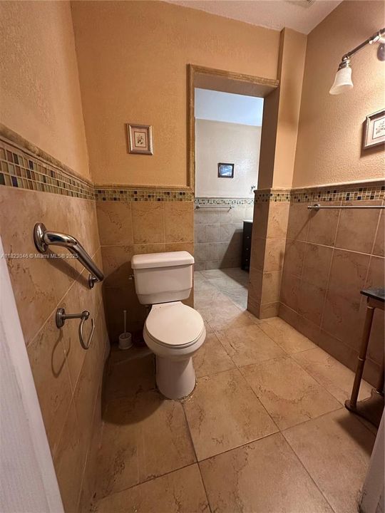 Recently Sold: $585,000 (4 beds, 2 baths, 2100 Square Feet)