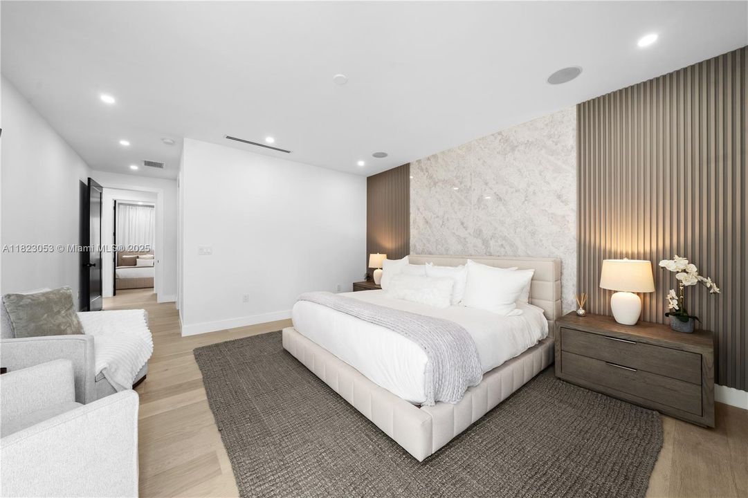 На продажу: $3,000,000 (6 спален, 5 ванн, 0 Квадратных фут)