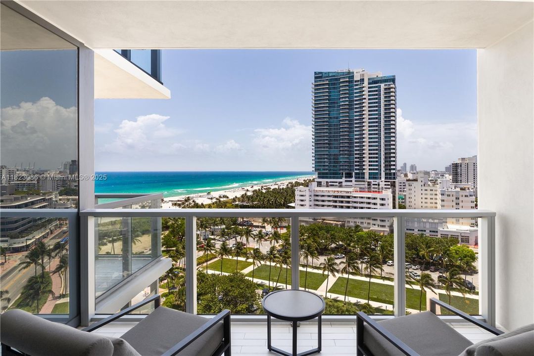 Gorgeous Balcony views.