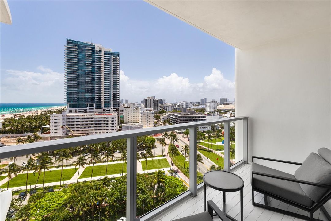 Direct views of skyline