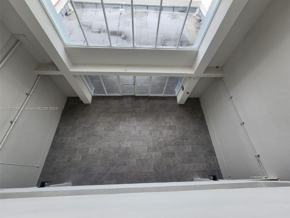 En Venta: $175,000 (2 camas, 2 baños, 1075 Pies cuadrados)