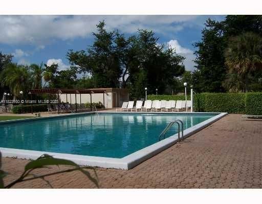 En Venta: $219,000 (2 camas, 2 baños, 1140 Pies cuadrados)