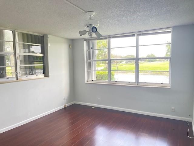 En Venta: $219,000 (2 camas, 2 baños, 1140 Pies cuadrados)
